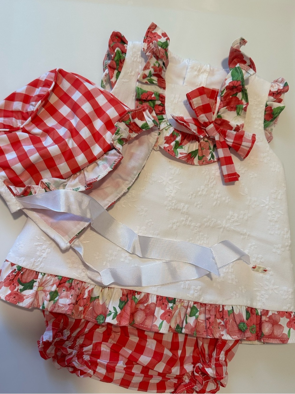 Yoedu Baby Girl 3 Piece Dress Bloomers Bonnet Set 9M Spanish Boutique